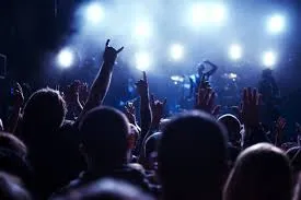 Atzo eta gaurko klasikoak kontzertuko azala